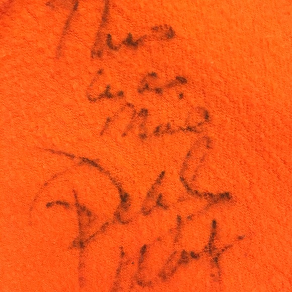 Oprah Winfrey’s Personal Orange Sweatshirt Material Autographed Jumpsuit - Picture 6 of 8